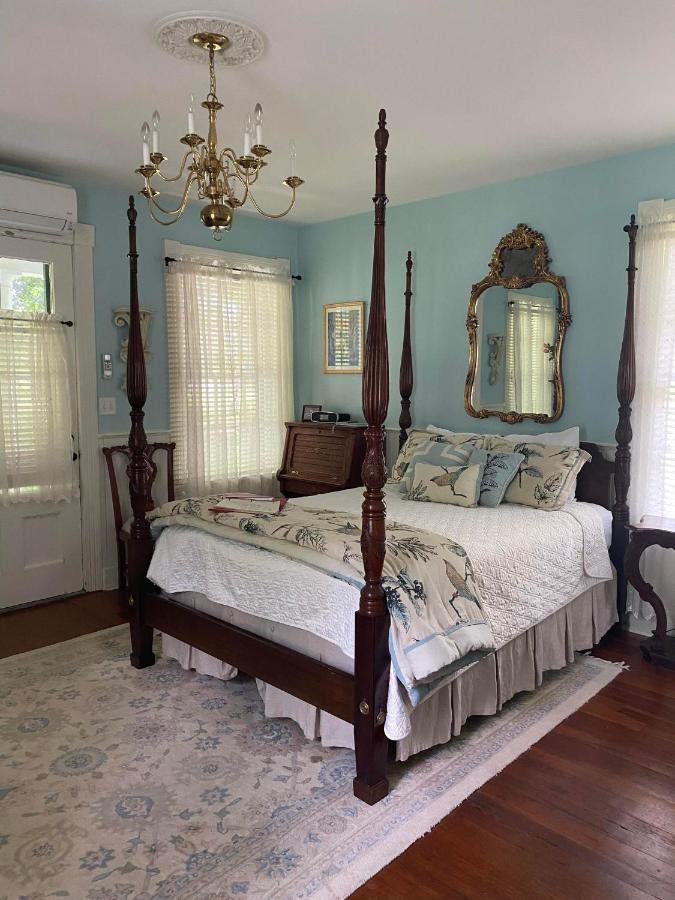 Historic Rosemont Manor Hotel Berryville Buitenkant foto